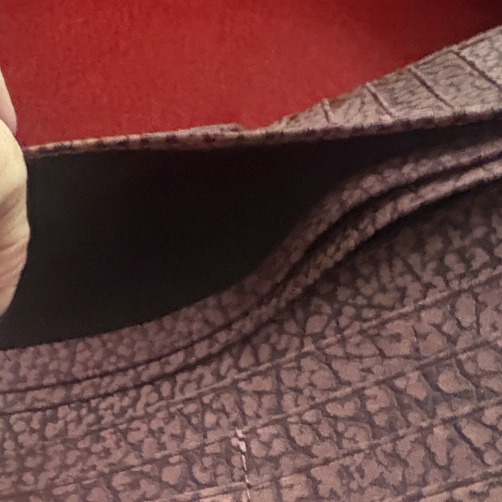 Women's Textured Tan Wallet - Picture 3 of 6